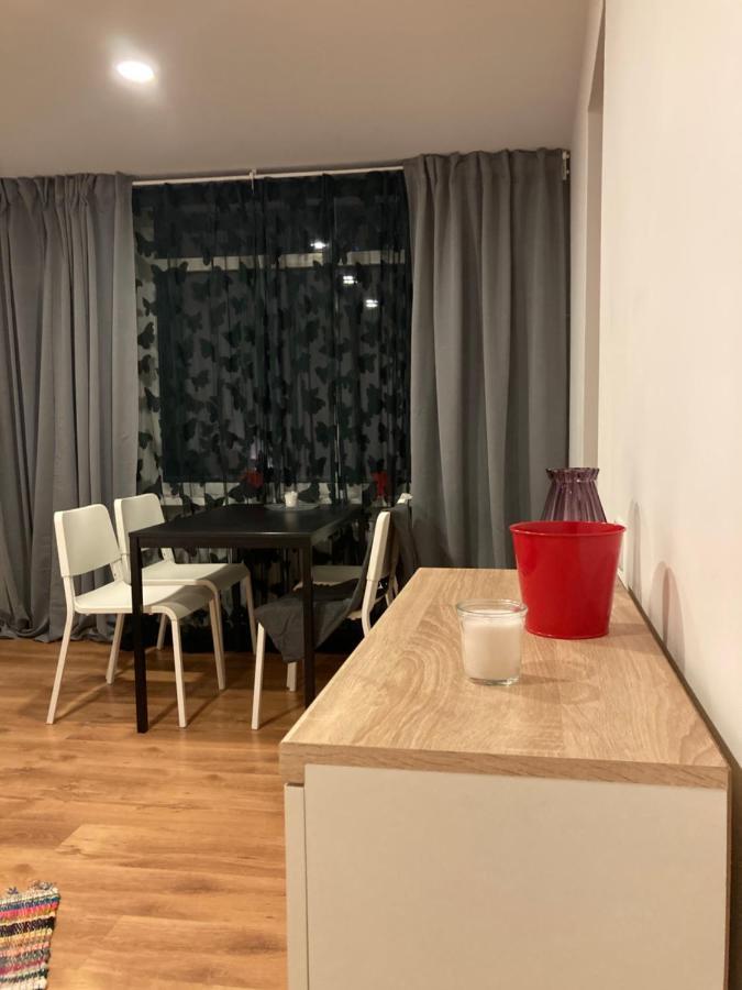 Apartamenti Zirnis Cēsis Dış mekan fotoğraf